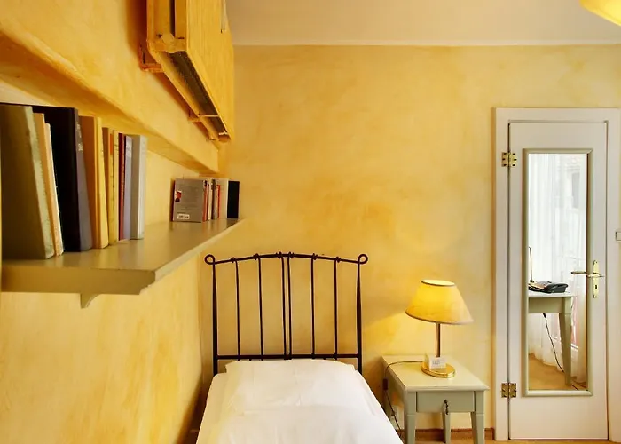 Hotel Bellmoor Im Dammtorpalais 3*